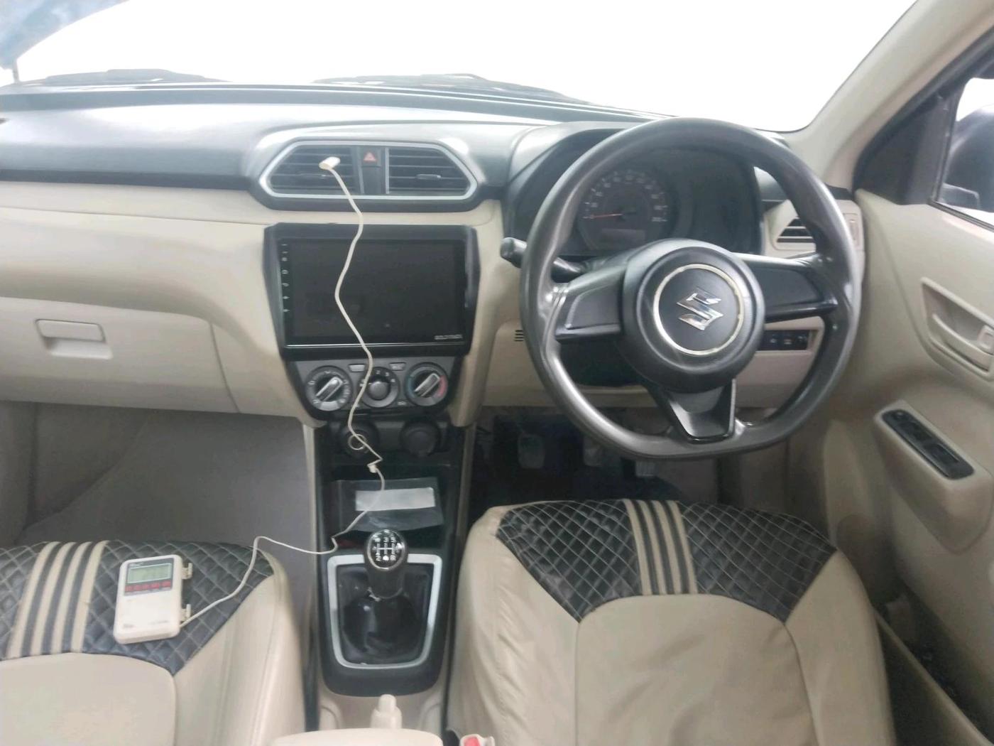 2019 Maruti Dzire LXI, CNG, Manual, 60,757 km, interior