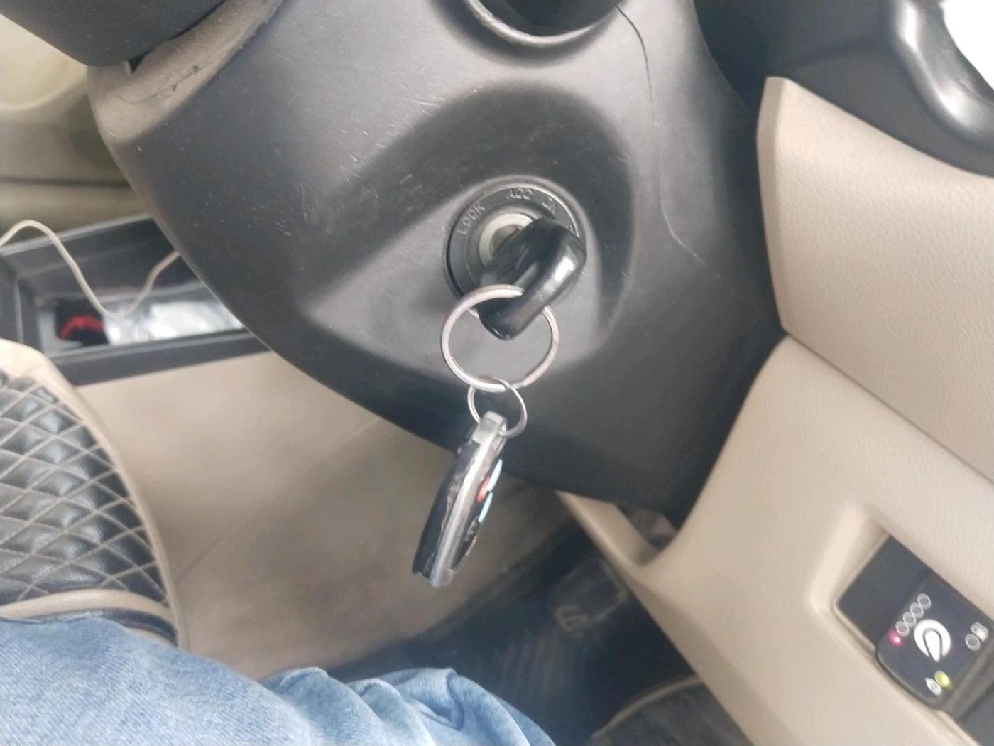 2019 Maruti Dzire LXI, CNG, Manual, 60,757 km, interior