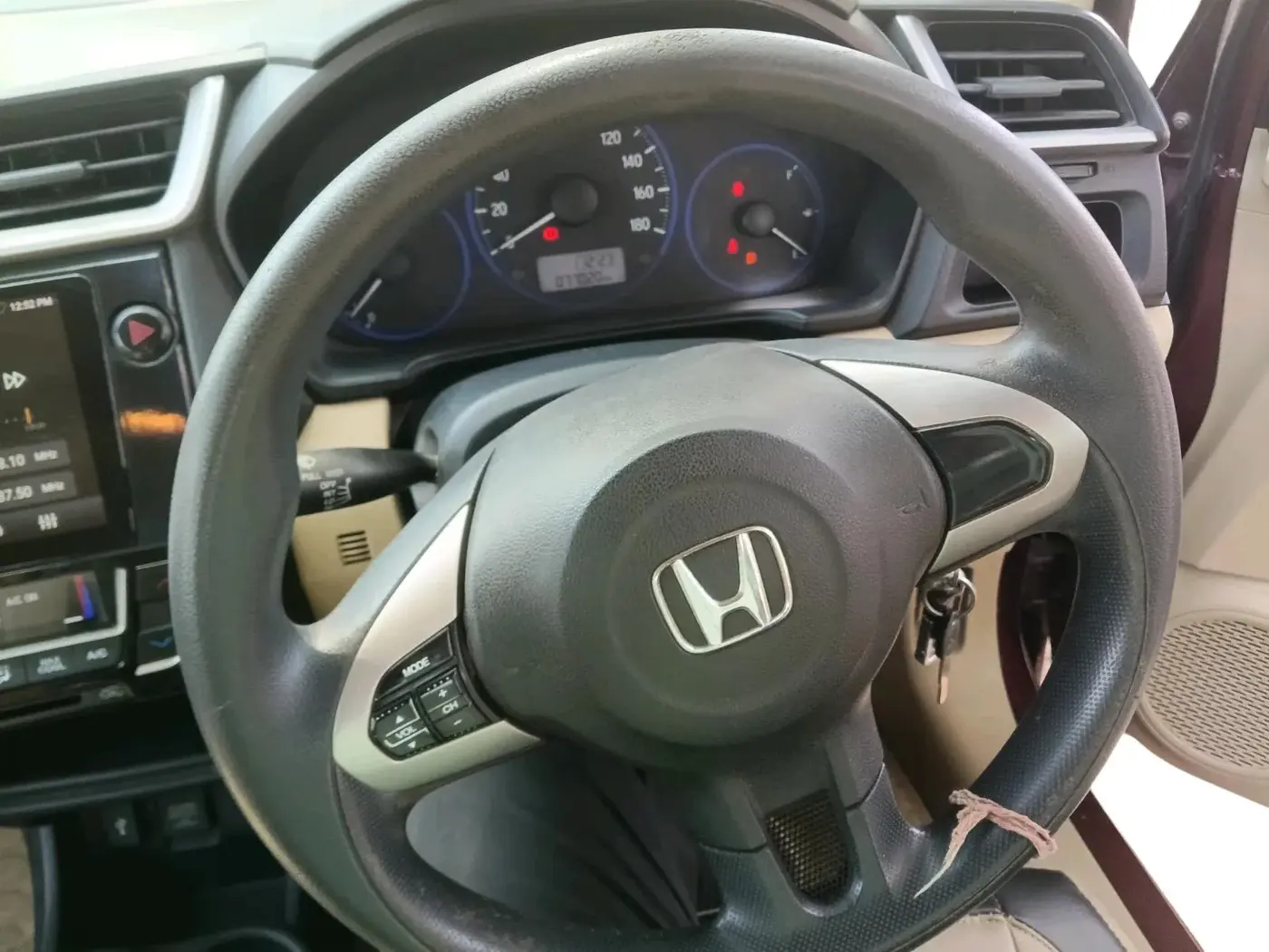 2016 Honda Amaze 1.2L I-VTEC S, Petrol, Manual, 77,020 km, interior