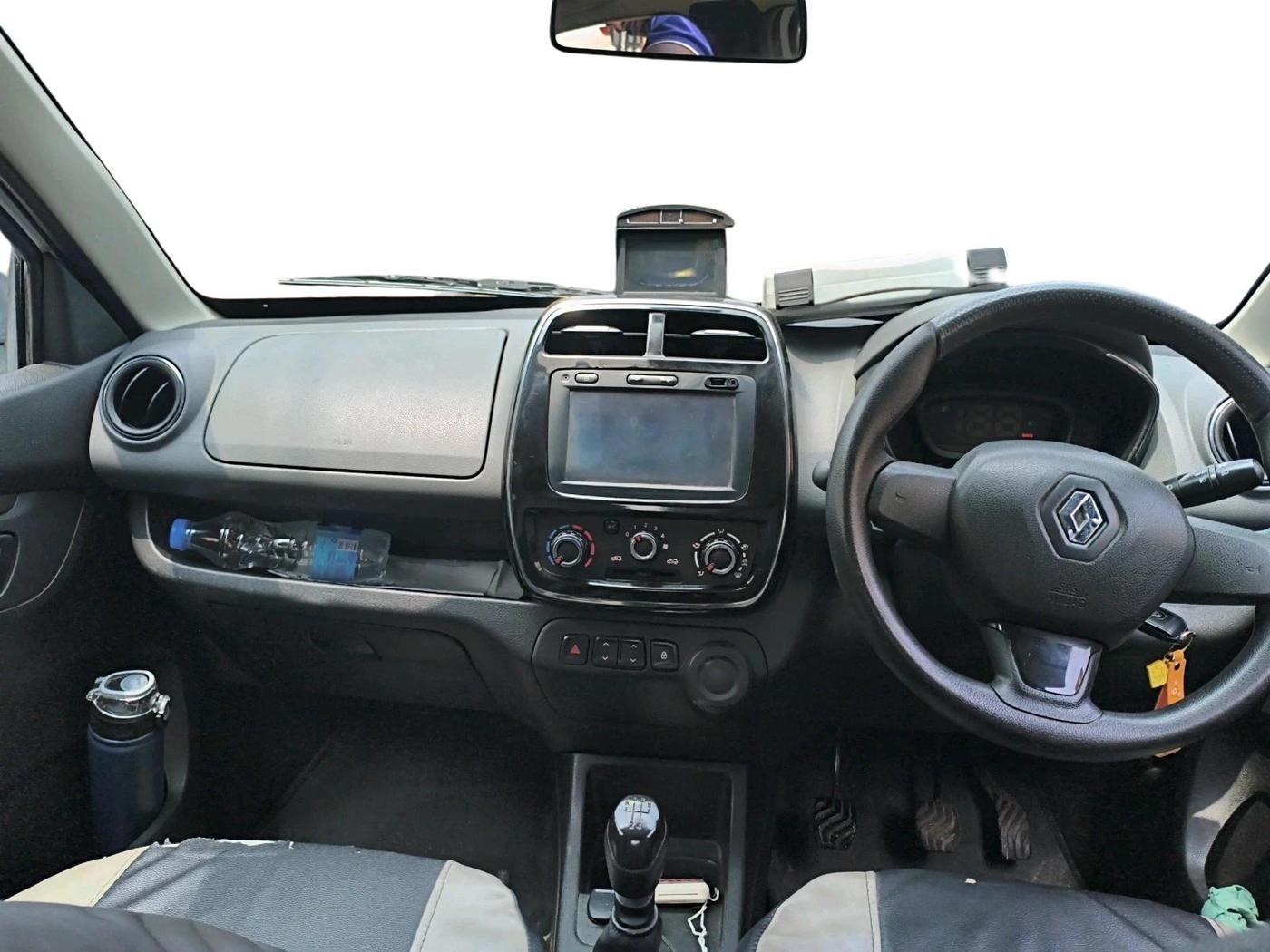 2018 Renault Kwid RXT 0.8 (O), Petrol, Manual, 28,662 km, interior
