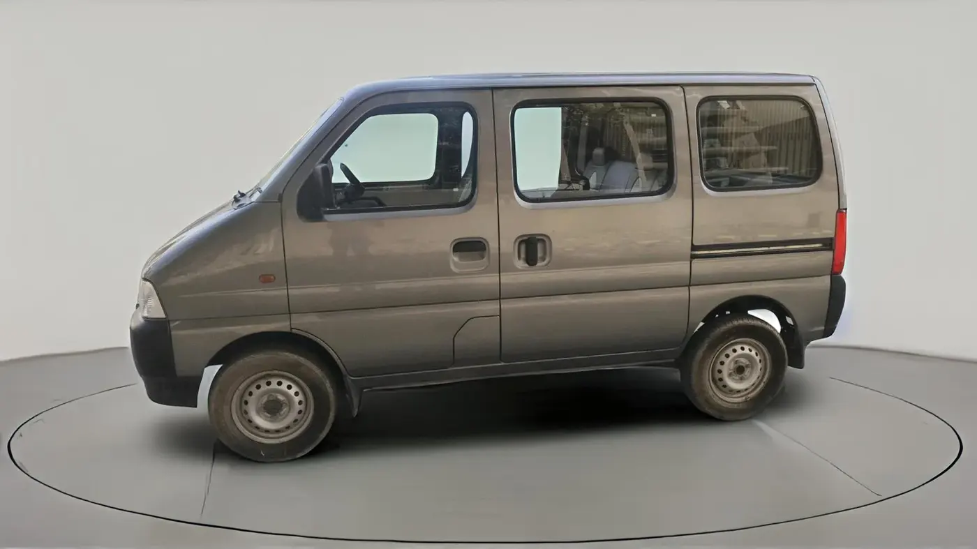 2024 Maruti Eeco 5 STR AC, Petrol, Manual, 44,275 km, exterior