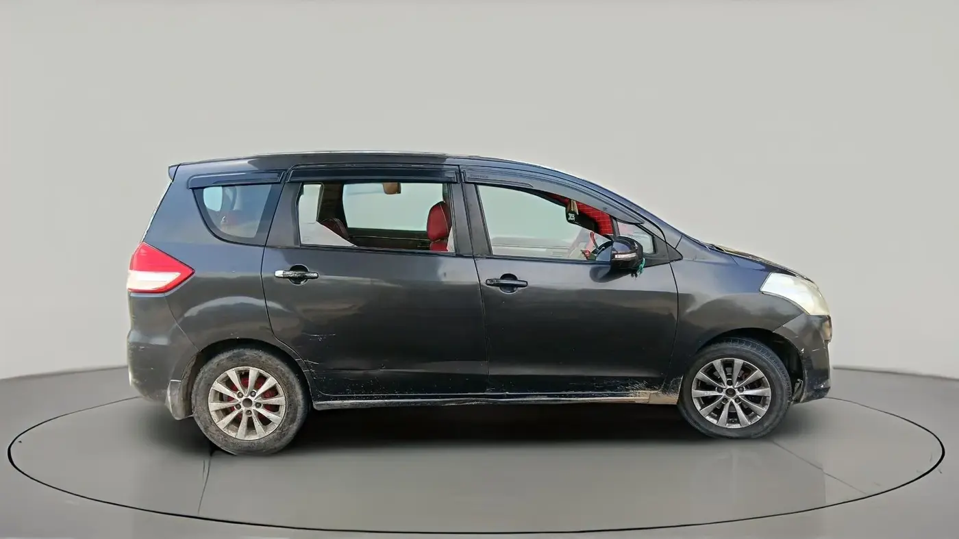 2014 Maruti Ertiga ZXI, CNG, Manual, 1,48,989 km, exterior