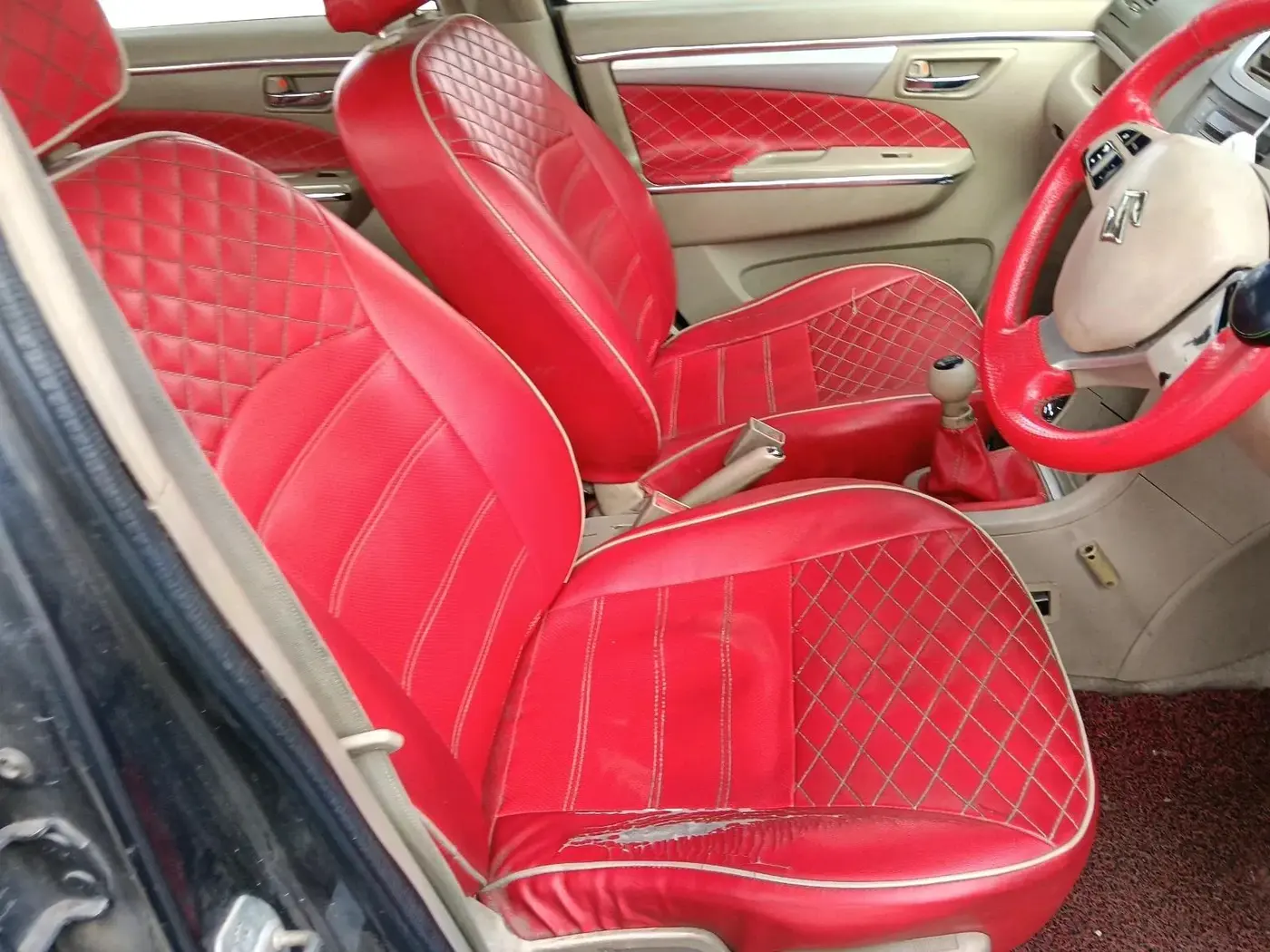 2014 Maruti Ertiga ZXI, CNG, Manual, 1,48,989 km, interior