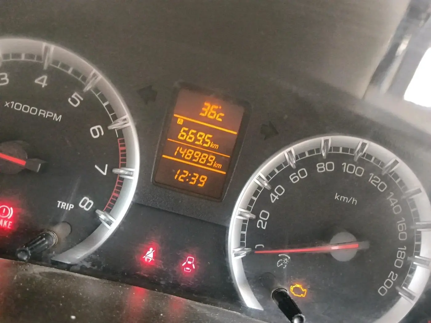 2014 Maruti Ertiga ZXI, CNG, Manual, 1,48,989 km, interior