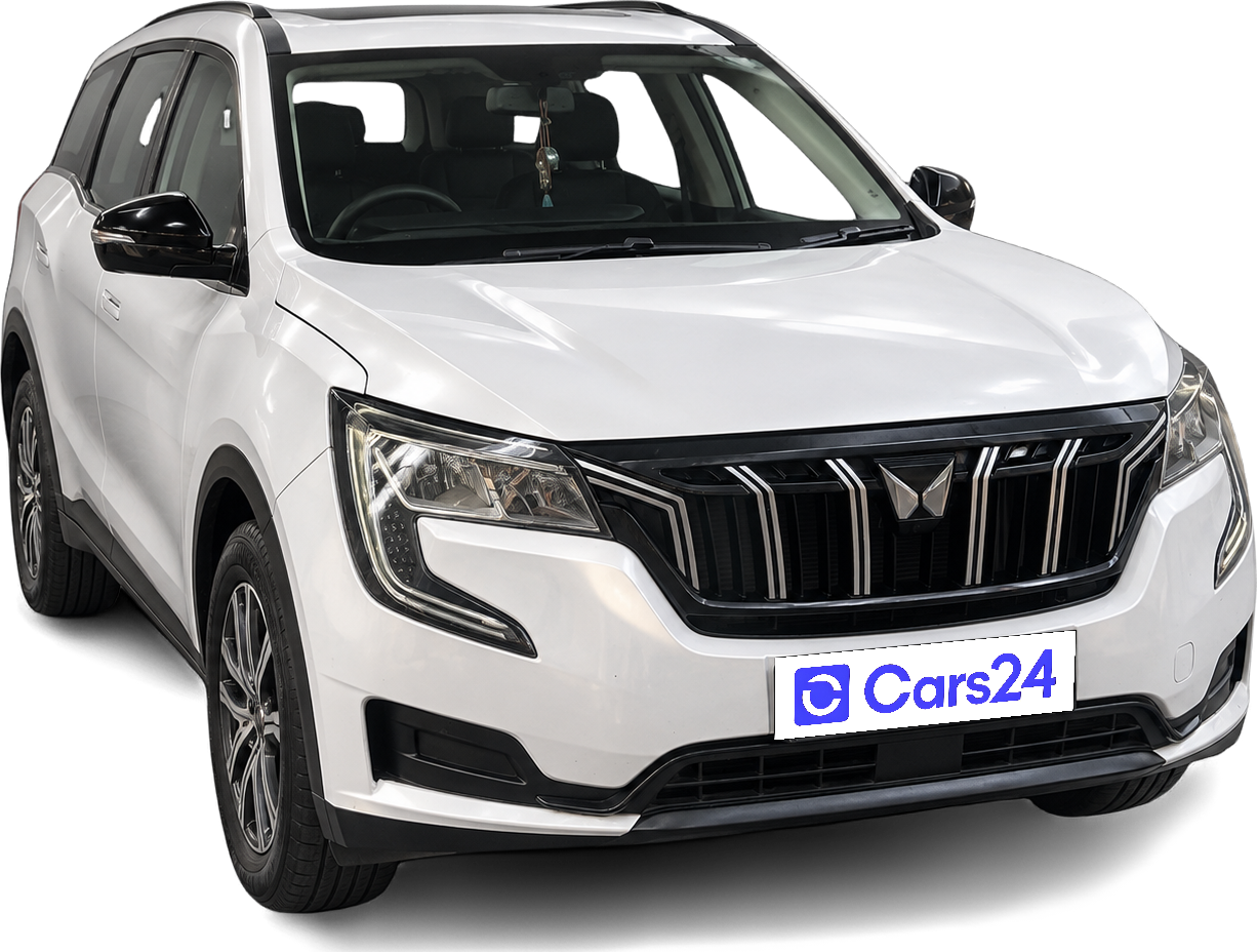 2022 Mahindra XUV700 - SUV - Diesel - Manual - ₹9.64 lakh
