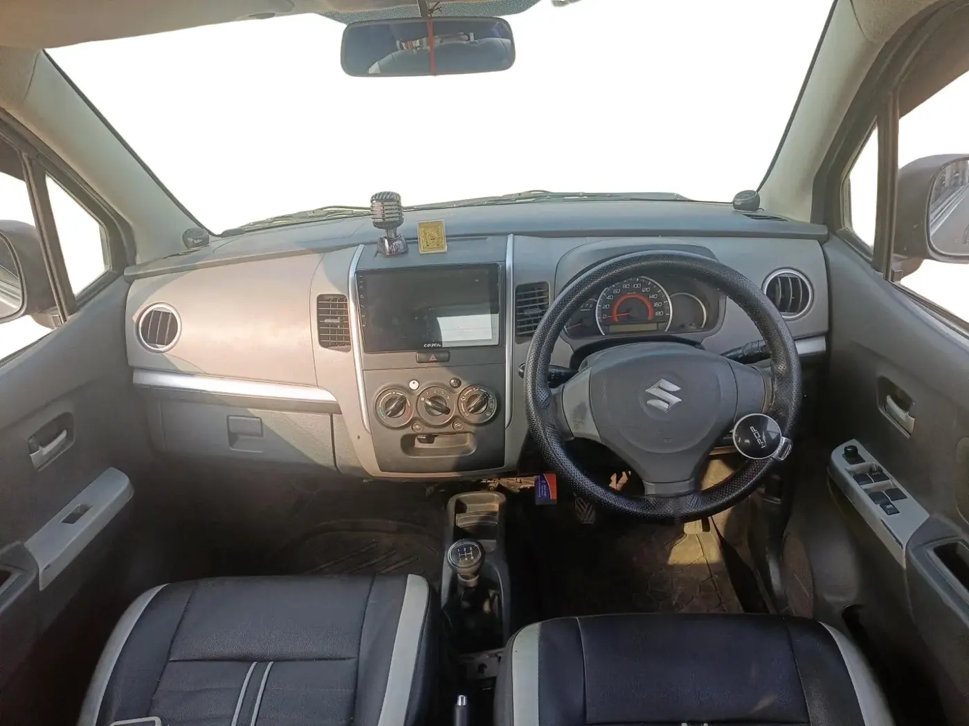 2011 Maruti Wagon R 1.0 VXI, CNG, Manual, 1,10,603 km, interior