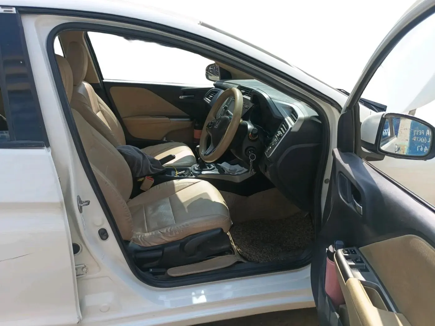 2016 Honda City 1.5L I-VTEC V MT, CNG, Manual, 1,70,000 km, interior