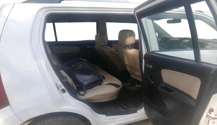 2017 Maruti Wagon R 1.0 LXI, Petrol, Manual, 58,733 km, interior
