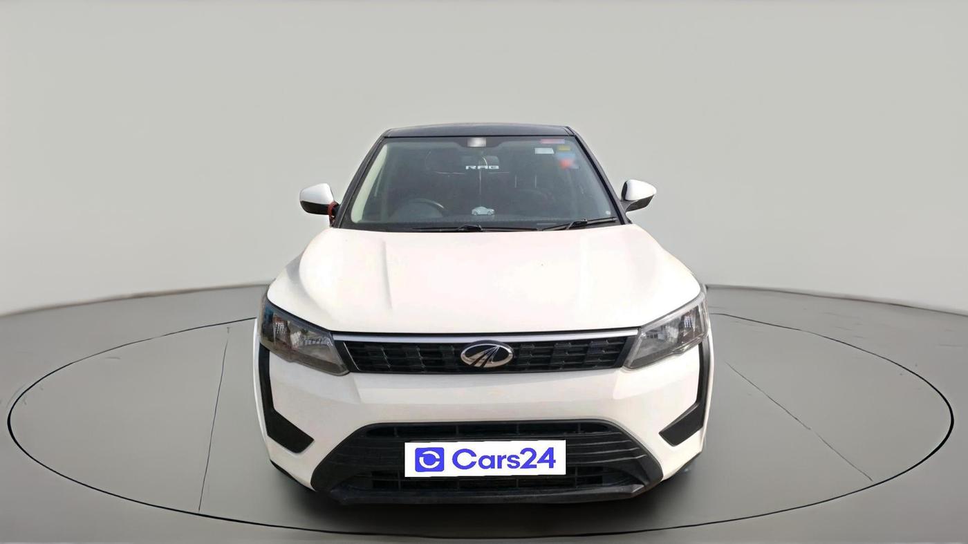 2019 Mahindra XUV300 W4 1.5 DIESEL, Diesel, Manual, 87,501 km, exterior