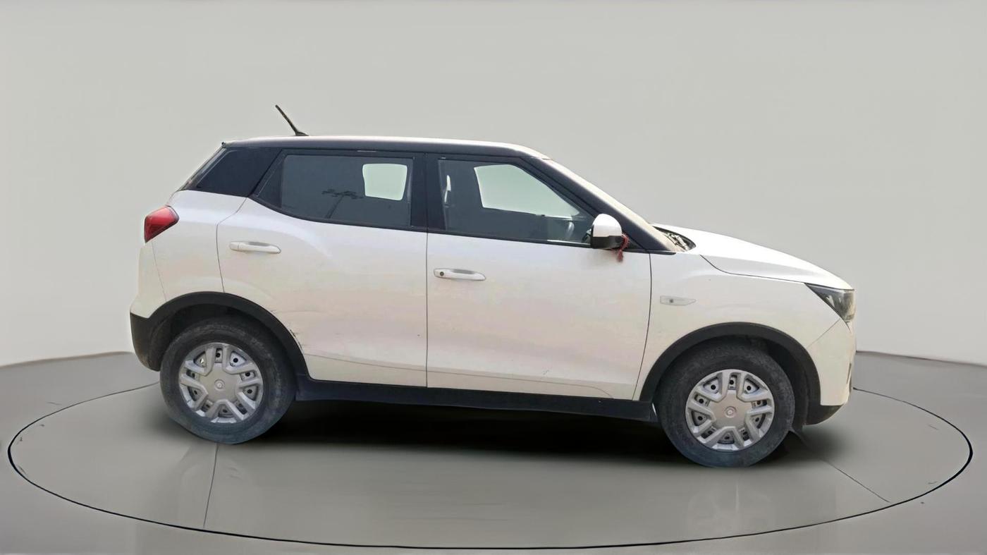2019 Mahindra XUV300 W4 1.5 DIESEL, Diesel, Manual, 87,501 km, exterior