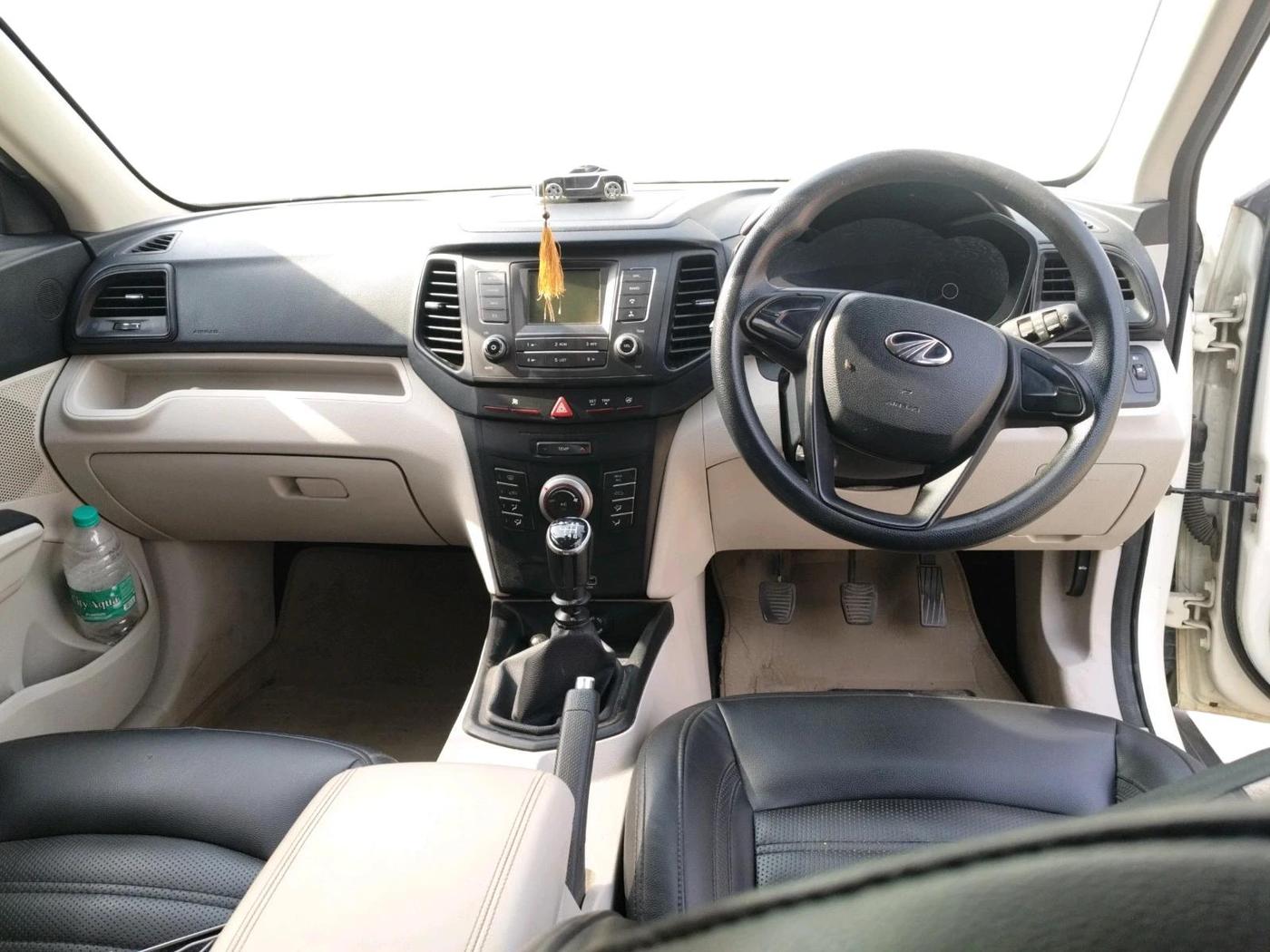 2019 Mahindra XUV300 W4 1.5 DIESEL, Diesel, Manual, 87,501 km, interior
