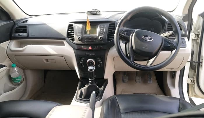 2019 Mahindra XUV300 W4 1.5 DIESEL, Diesel, Manual, 87,501 km, interior