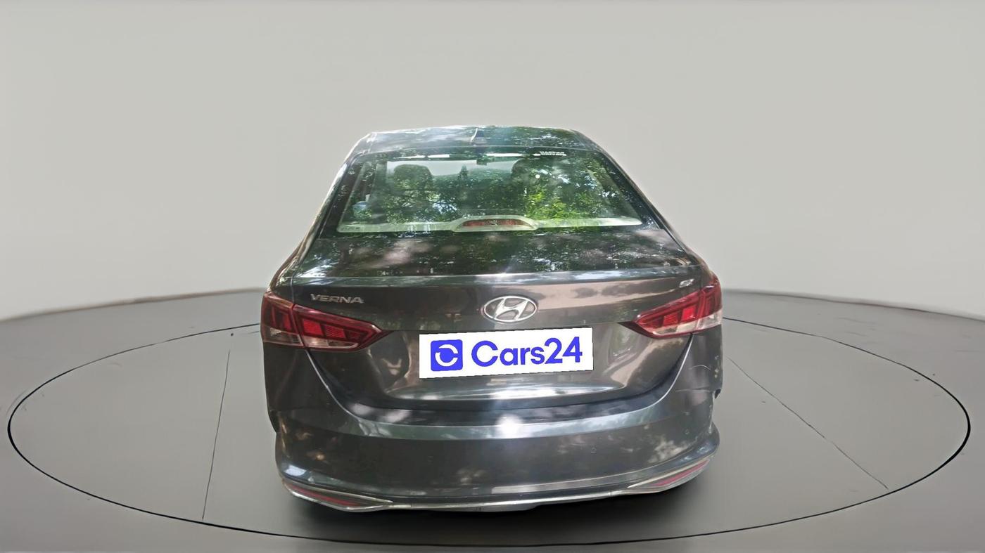 2021 Hyundai Verna SX 1.5 VTVT, Petrol, Manual, 65,951 km, exterior