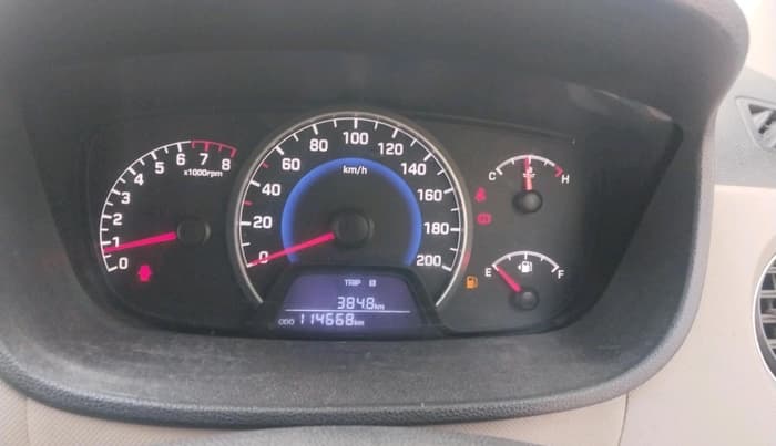 2016 Hyundai Grand i10 MAGNA 1.2 KAPPA VTVT, Petrol, Manual, 1,14,668 km, interior
