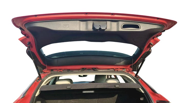 2018 Jeep Compass LIMITED PLUS PETROL AT, Petrol, Automatic, 24,586 km, exterior