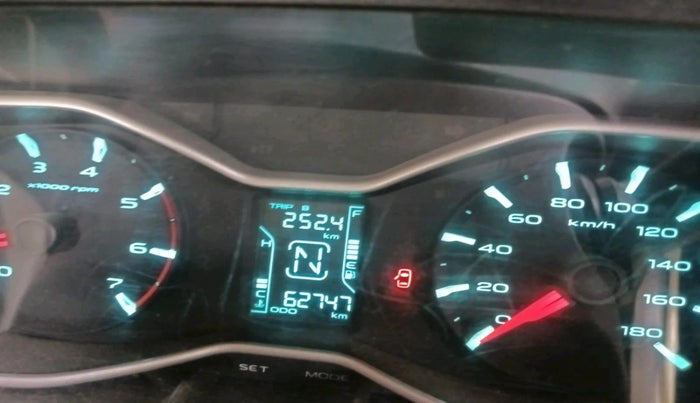 2019 Mahindra Scorpio S9, Diesel, Manual, 62,747 km, interior