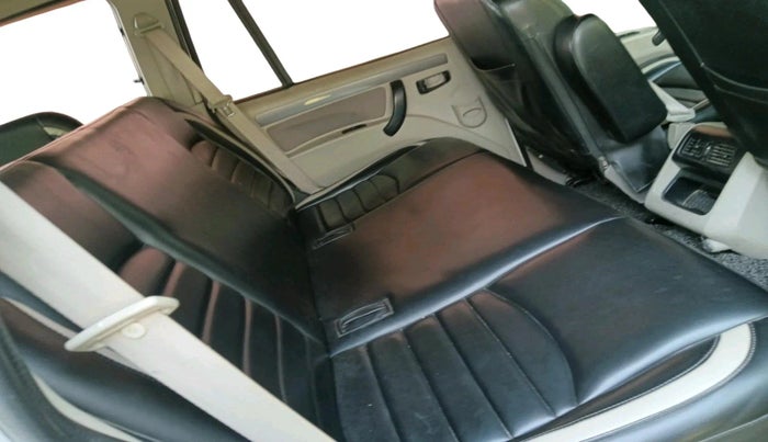 2019 Mahindra Scorpio S9, Diesel, Manual, 62,747 km, interior