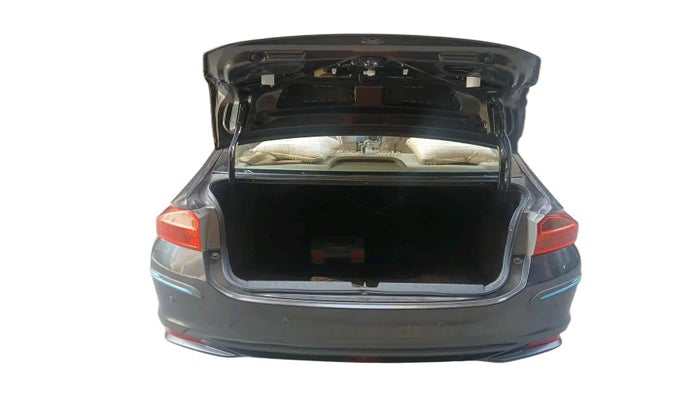 2015 Honda City 1.5L I-VTEC VX (O) MT, Petrol, Manual, 1,45,867 km, exterior