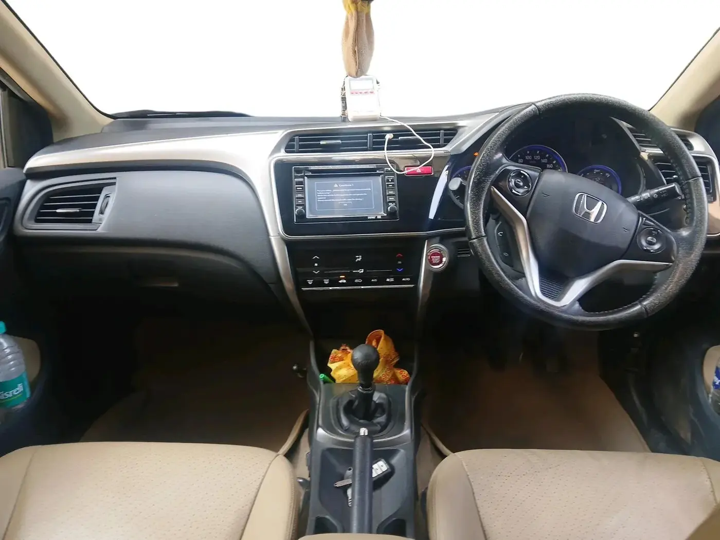 2015 Honda City 1.5L I-VTEC VX (O) MT, Petrol, Manual, 1,45,867 km, interior