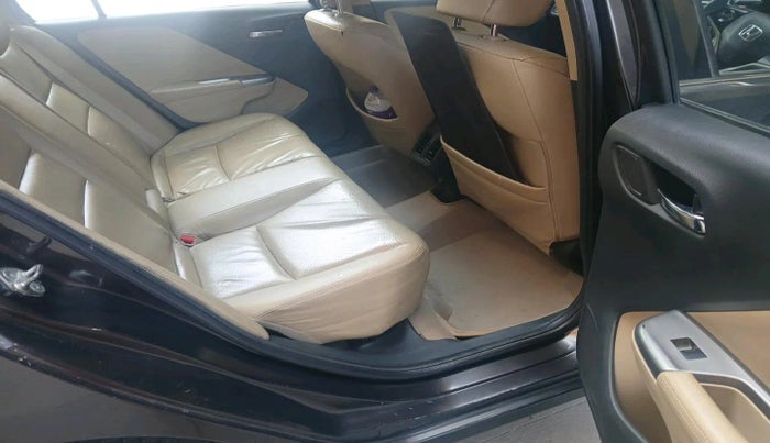 2015 Honda City 1.5L I-VTEC VX (O) MT, Petrol, Manual, 1,45,867 km, interior