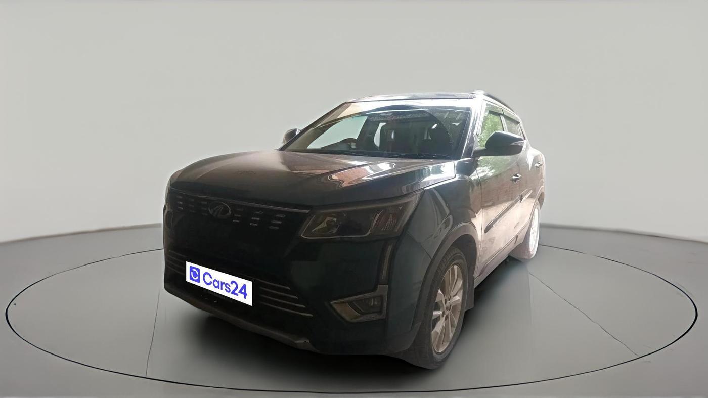 2021 Mahindra XUV300 W8 1.2 PETROL, Petrol, Manual, 44,087 km, exterior