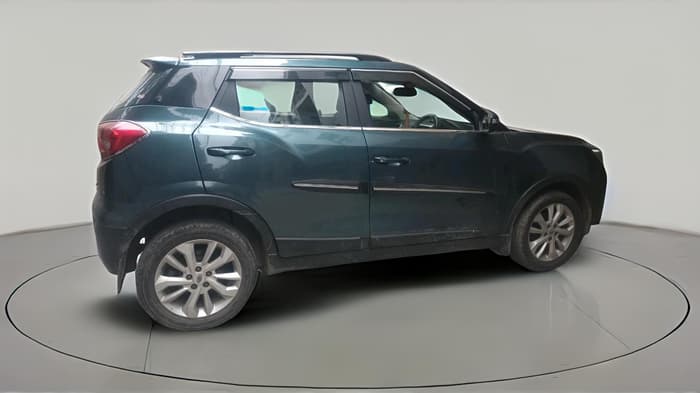 2021 Mahindra XUV300 W8 1.2 PETROL, Petrol, Manual, 44,087 km, exterior