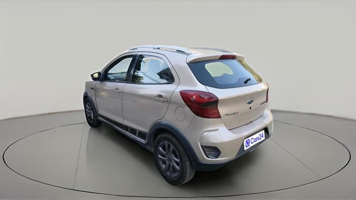 2018 Ford FREESTYLE TITANIUM 1.2 PETROL, Petrol, Manual, 1,20,303 km, exterior
