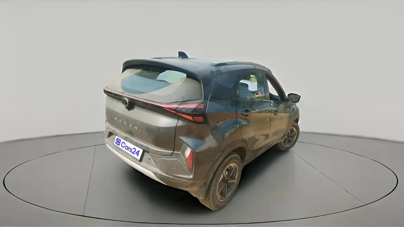 2024 Tata NEXON CREATIVE + 1.5 DIESEL, Diesel, Manual, 33,354 km, exterior