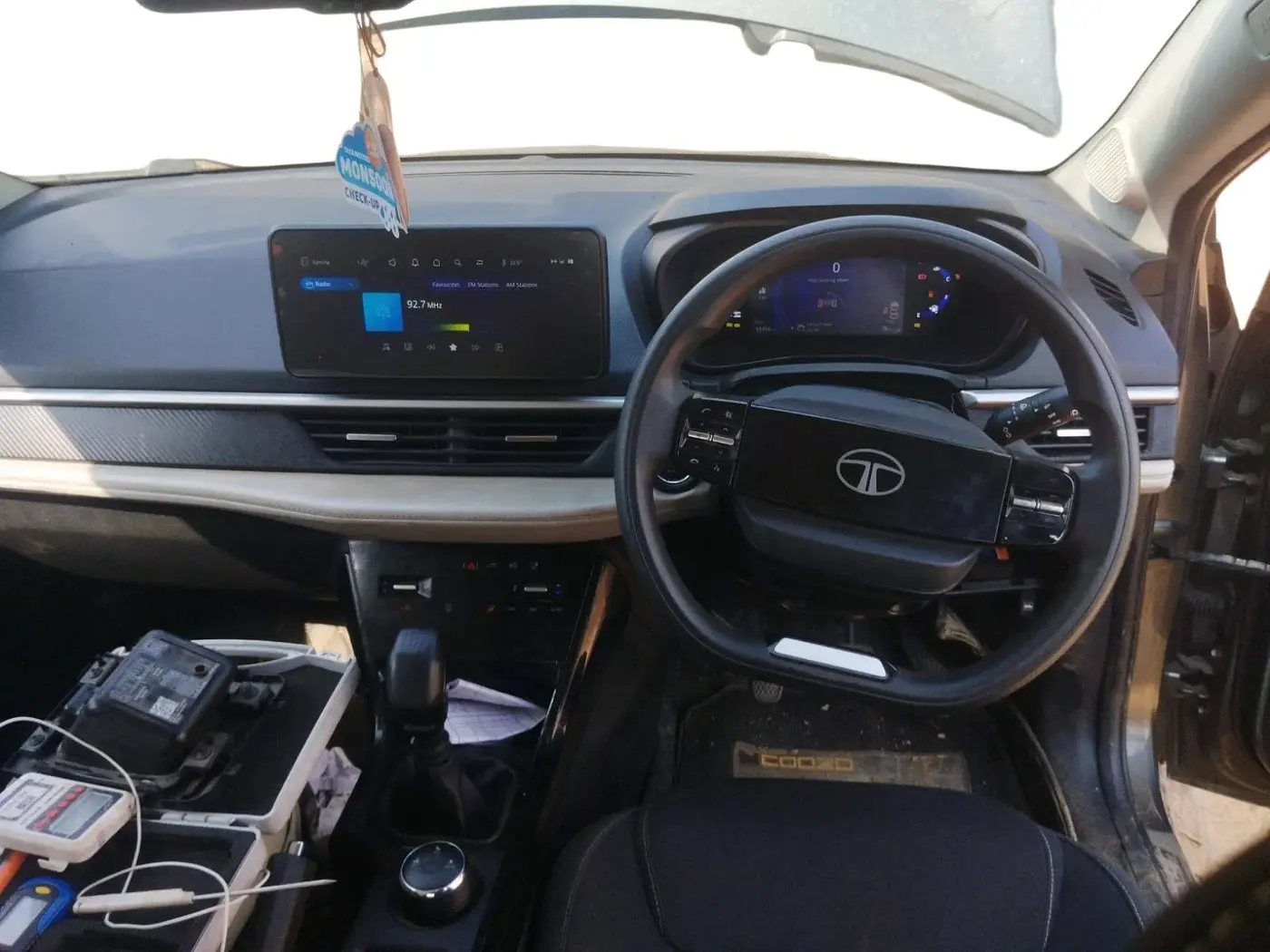 2024 Tata NEXON CREATIVE + 1.5 DIESEL, Diesel, Manual, 33,354 km, interior