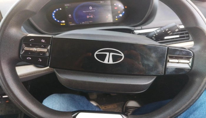 2024 Tata NEXON CREATIVE + 1.5 DIESEL, Diesel, Manual, 33,354 km, interior