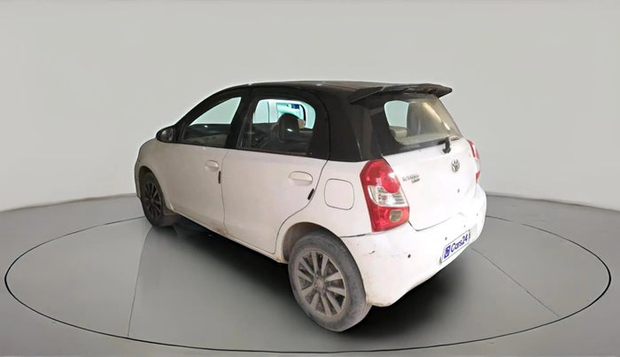 2017 Toyota Etios Liva V, Petrol, Manual, 98,250 km, exterior