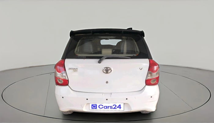 2017 Toyota Etios Liva V, Petrol, Manual, 98,250 km, exterior