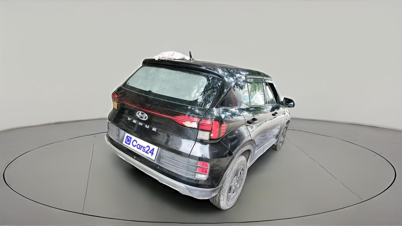 2023 Hyundai VENUE E 1.2, Petrol, Manual, 1,07,599 km, exterior