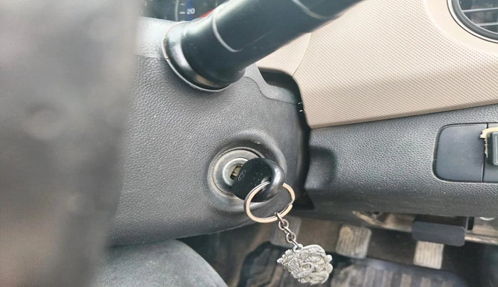 2018 Hyundai XCENT PRIME T  VTVT CNG, CNG, Manual, 96,445 km, interior