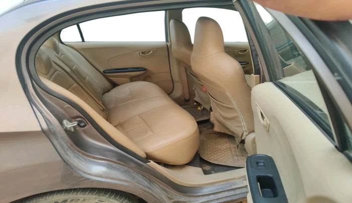 2014 Honda Amaze 1.2L I-VTEC S, Petrol, Manual, 84,195 km, interior