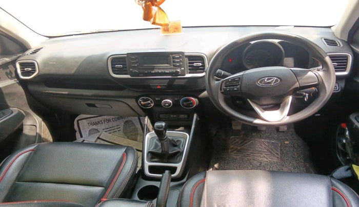 2022 Hyundai VENUE S 1.2, Petrol, Manual, 60,335 km, interior