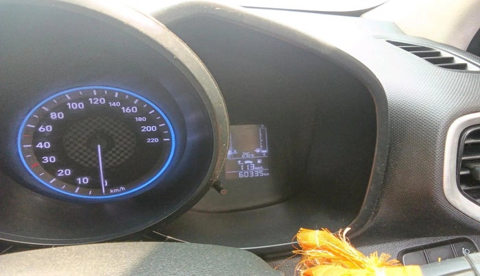 2022 Hyundai VENUE S 1.2, Petrol, Manual, 60,335 km, interior