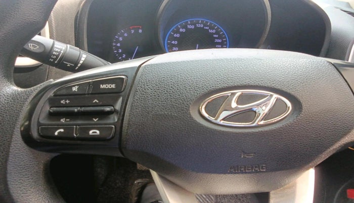 2022 Hyundai VENUE S 1.2, Petrol, Manual, 60,335 km, interior