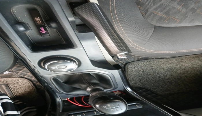 2019 Tata NEXON KRAZ MT PETROL, Petrol, Manual, 1,07,006 km, interior