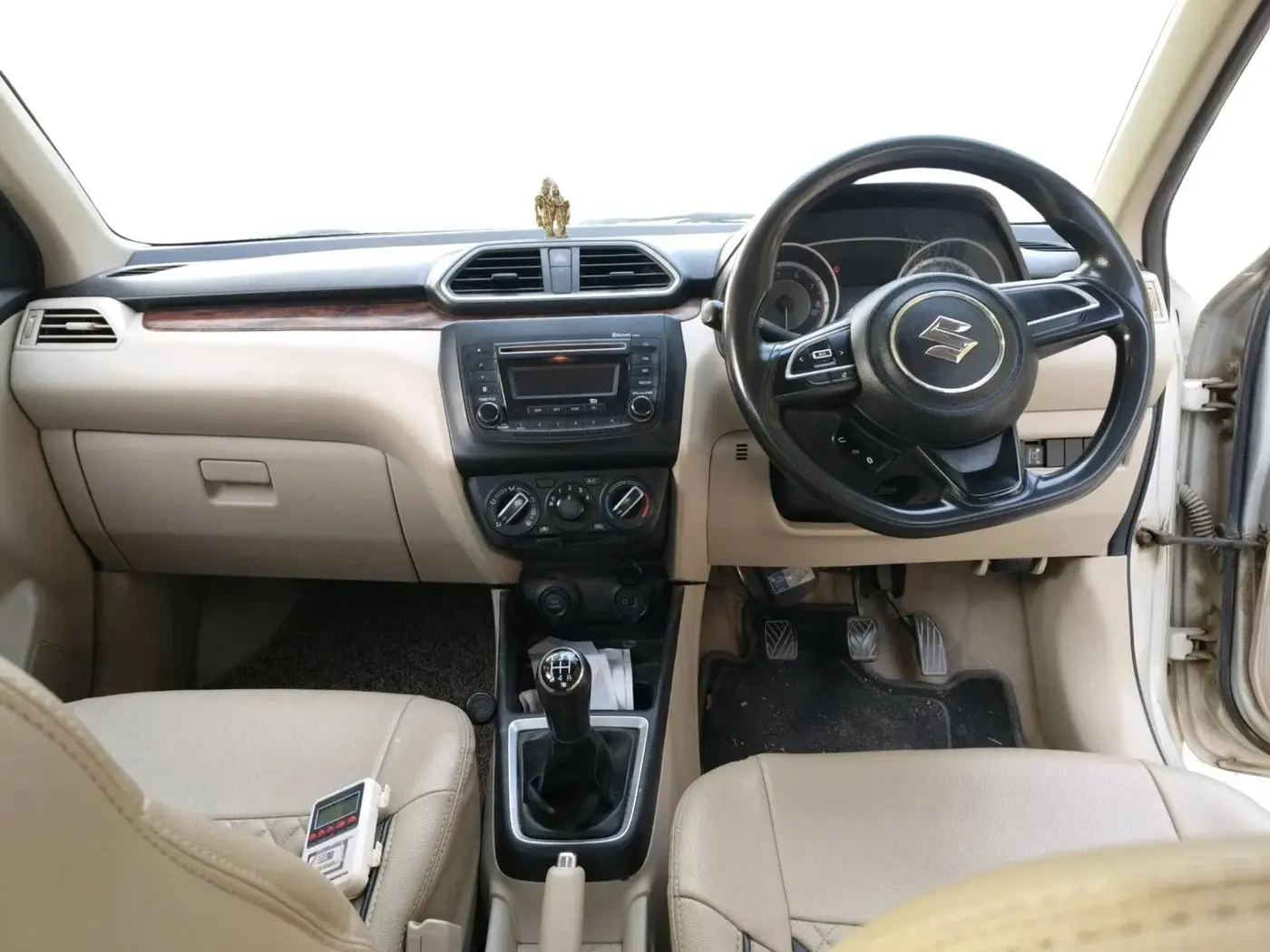 2018 Maruti Dzire VXI, CNG, Manual, 1,11,262 km, interior
