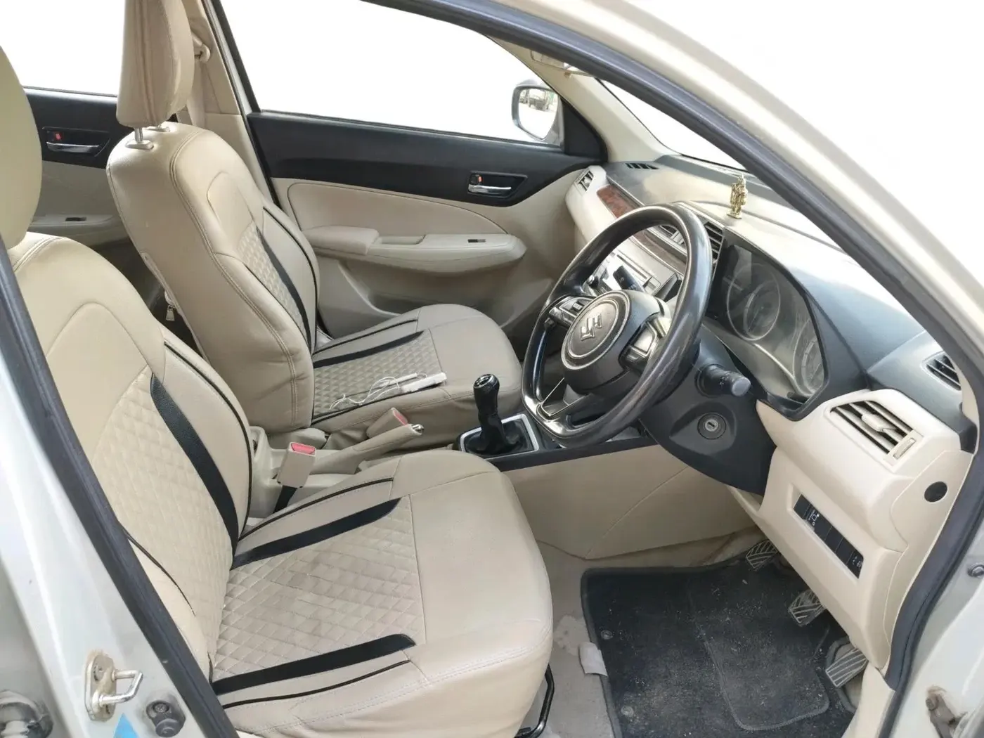 2018 Maruti Dzire VXI, CNG, Manual, 1,11,262 km, interior