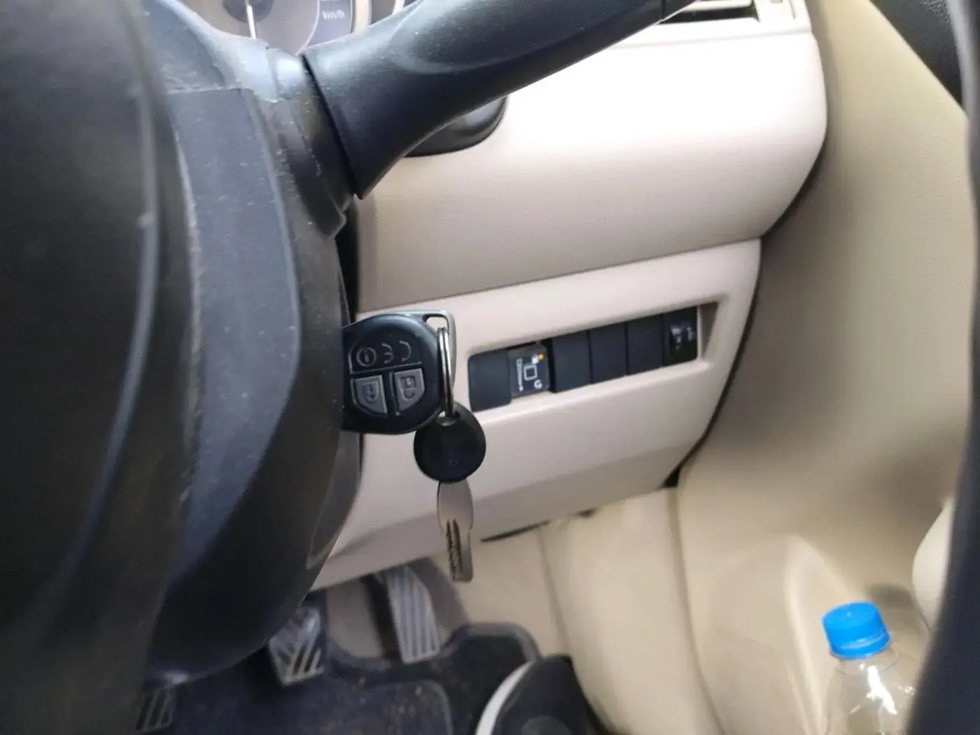2018 Maruti Dzire VXI, CNG, Manual, 1,11,262 km, interior