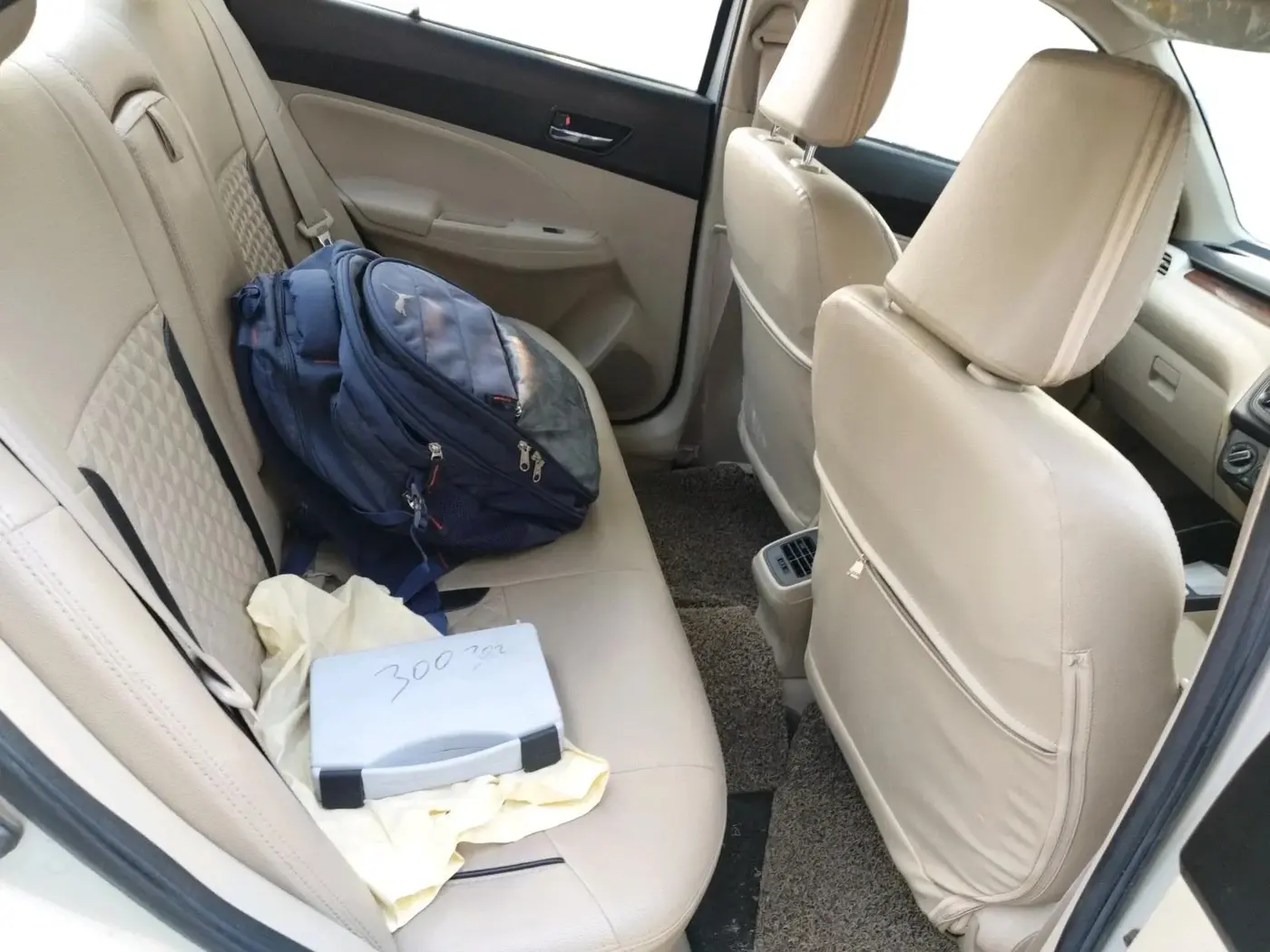 2018 Maruti Dzire VXI, CNG, Manual, 1,11,262 km, interior