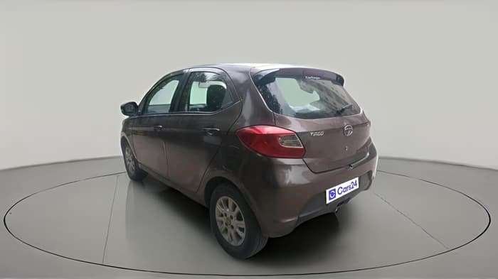 2016 Tata Tiago XZ PETROL, Petrol, Manual, 1,26,582 km, exterior