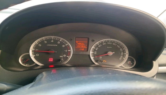 2014 Maruti Swift VXI, CNG, Manual, 1,43,783 km, interior