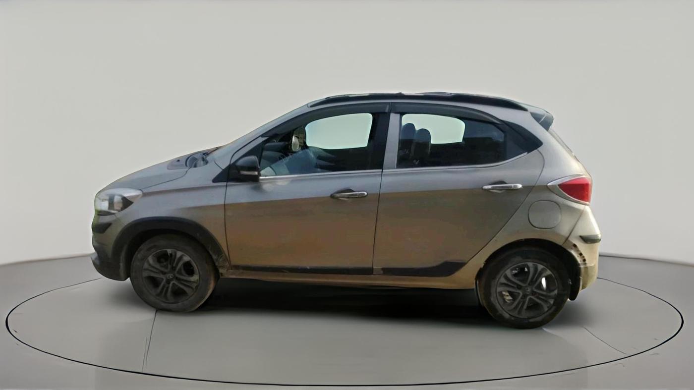 2019 Tata TIAGO NRG PETROL, Petrol, Manual, 76,739 km, exterior