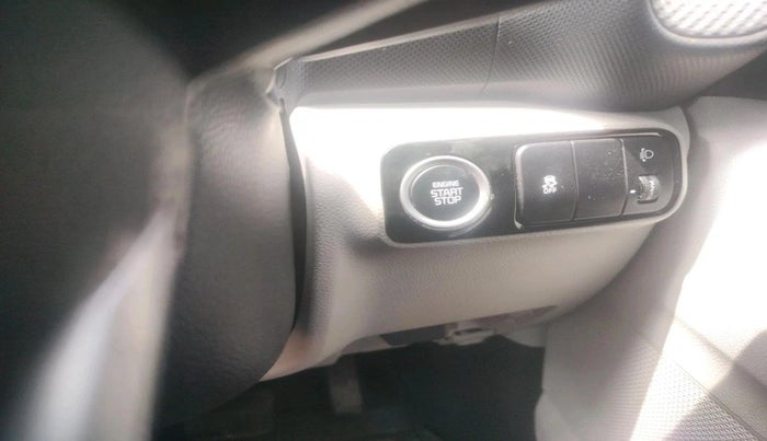 2021 KIA SONET HTX 1.5 AT, Diesel, Automatic, 48,474 km, interior