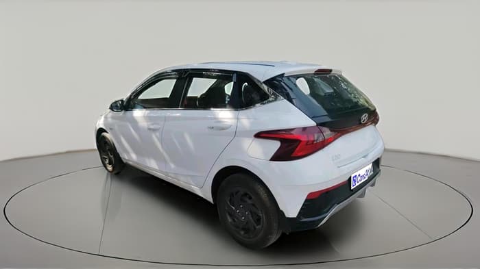 2025 Hyundai NEW I20 MAGNA 1.2 MT, Petrol, Manual, 11,902 km, exterior