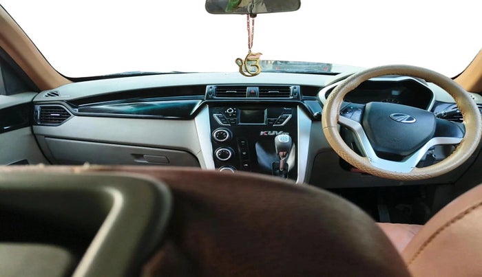 2016 Mahindra Kuv100 K8 6 STR, Petrol, Manual, 89,672 km, interior
