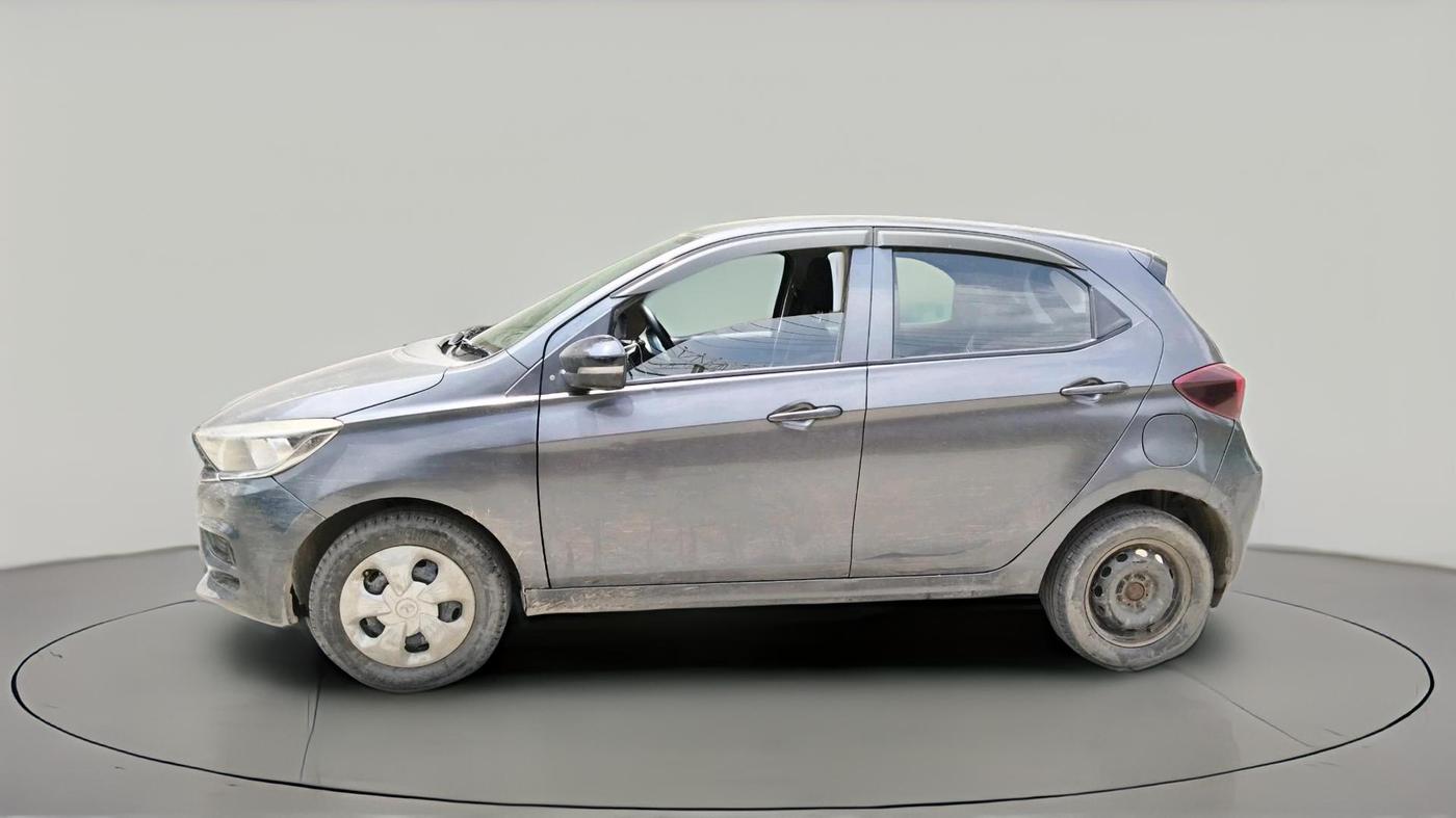 2022 Tata Tiago XT CNG, CNG, Manual, 1,18,509 km, exterior
